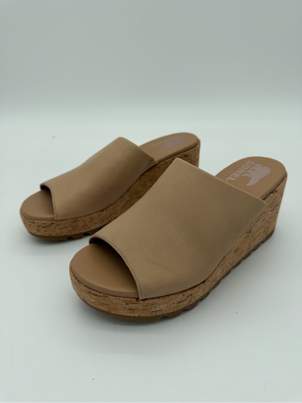 Sorel Cameron Wedge Slide Sandals in taupe leather size 7